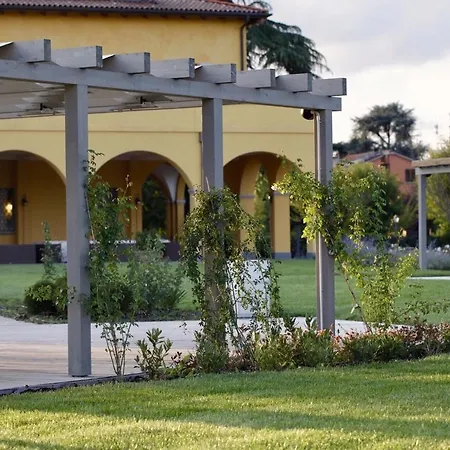 ホテル アレトゥシ 3*