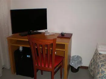 アレトゥシ ホテル