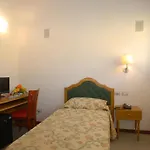 Aretusi 3*